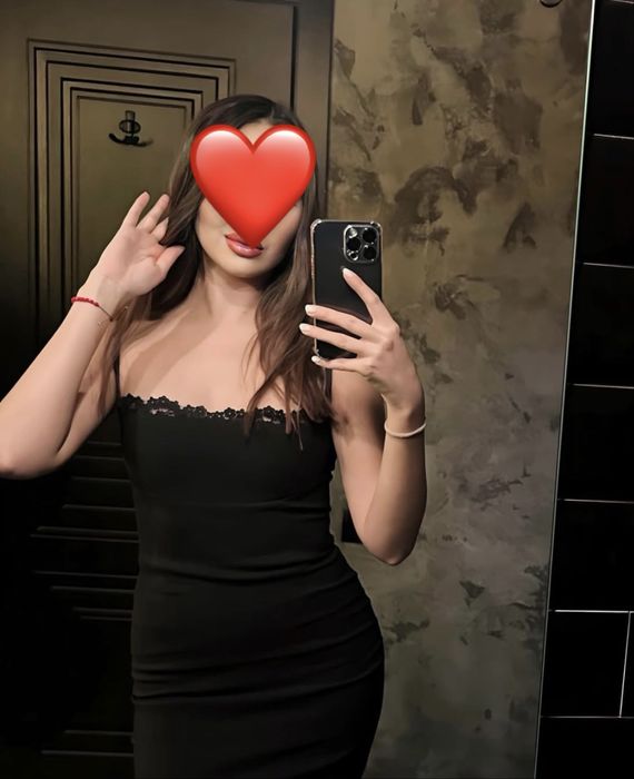 Продам платья недорого