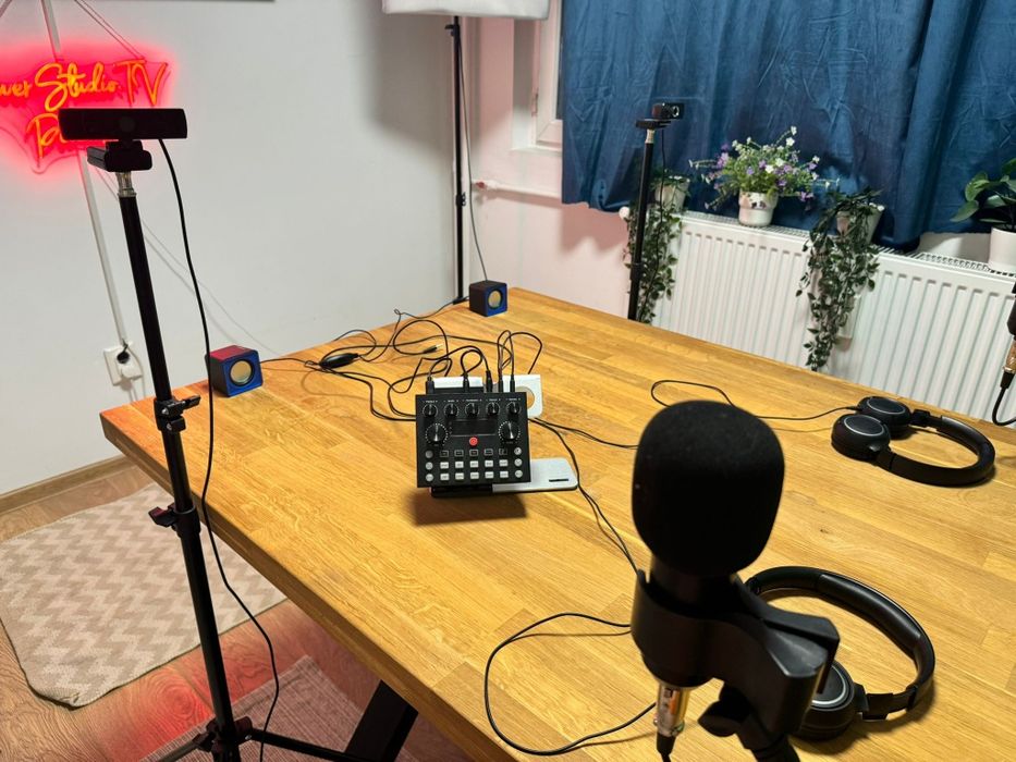 Podcast studio for rent