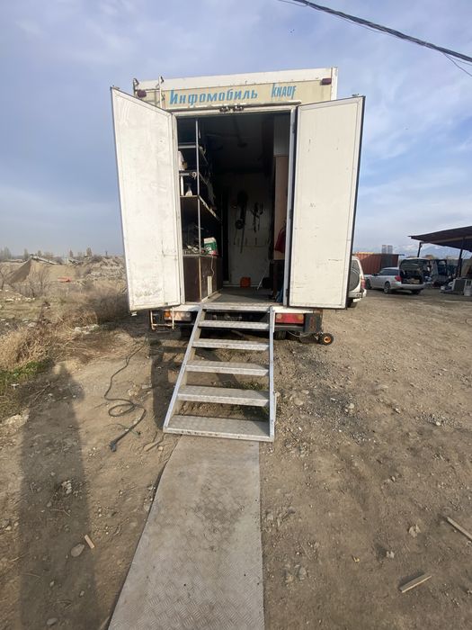 Полуприцеп,дом на колесах