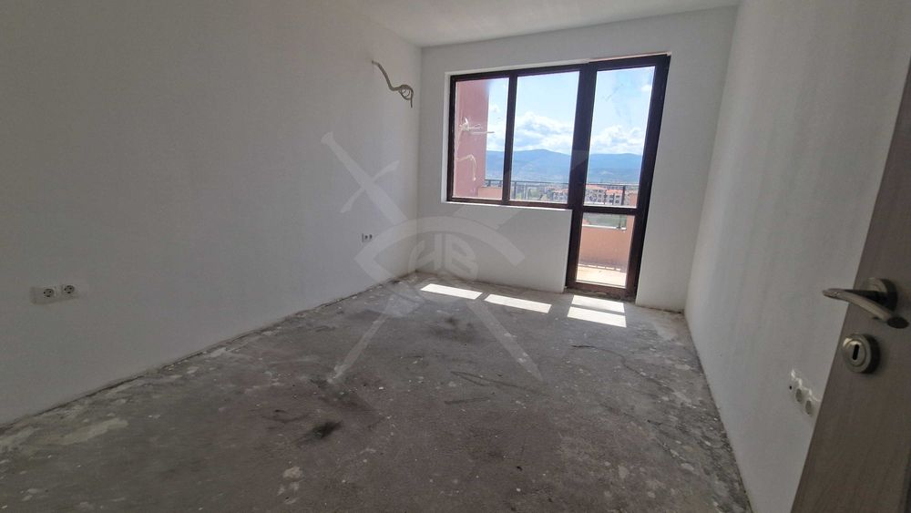 Продава се Двустаен апартамент в Пловдив, Южен - 71 кв.м за 1282 €/кв.м - Снимка #1