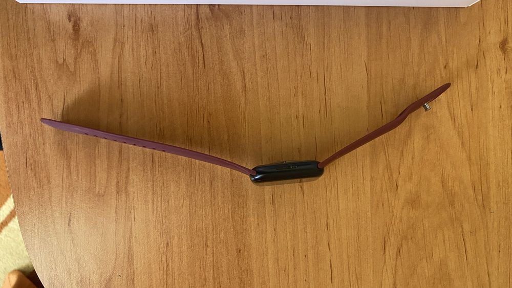 Vând APPLE WATCH seria 7 impecabil.