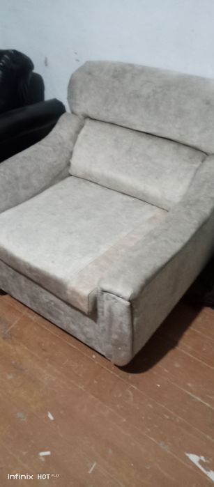 Мебель мягкая для спальни и гостинной