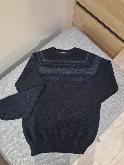 Намален !Нов мъжки пуловер от Мерино Remus Uomo  XS