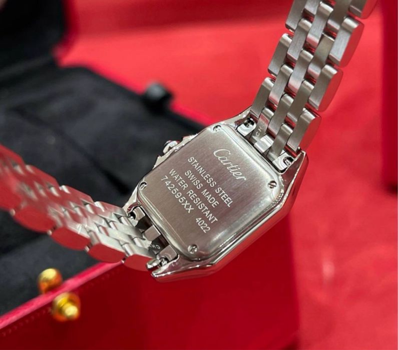 Часы Cartier medium