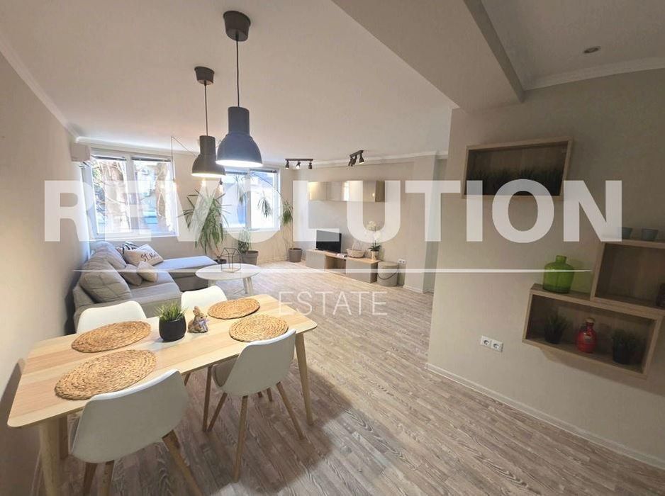 Тристаен апартамент  в гр.Варна, Гръцка махала!