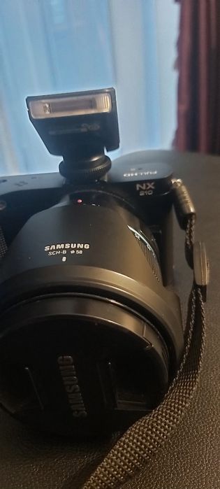Vand aparat foto samsung Nx 210 full hd