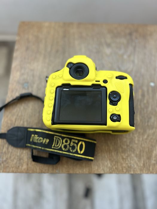 Nikon D850 - MINT condition