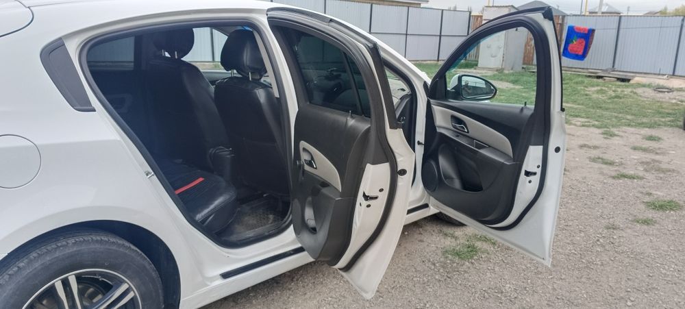Chevrolet cruz 2014