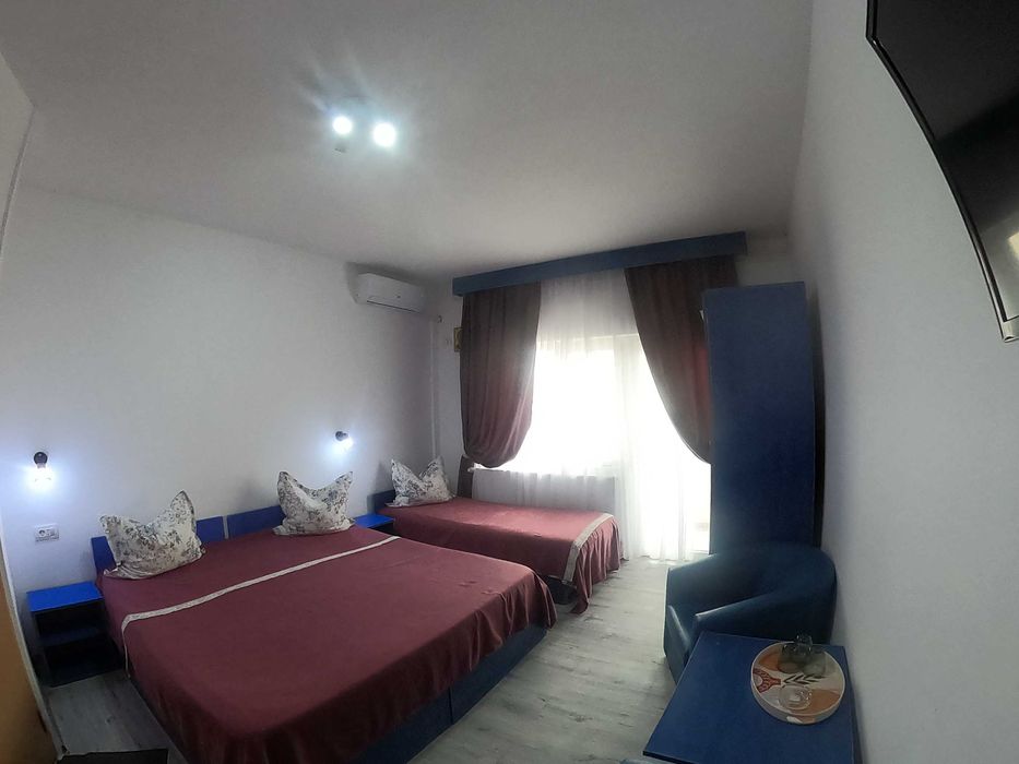 Vila Eforie Brio-OFERTĂ LAST MINUTE-27.07-31.07(L-V)-camera dubla 300 ron-tripla 390 ron-200m de plaja-gratar,foisor, gradina, loc de joaca-0773877871