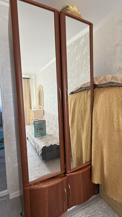 Продам шкаф для одежды б/у