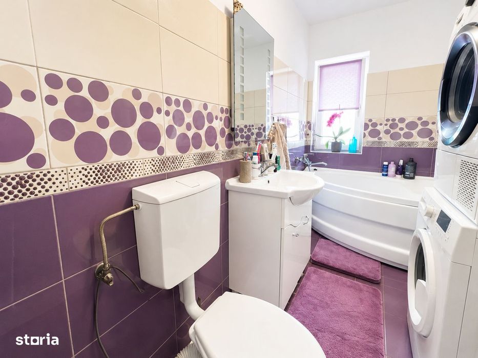 Apartament de 2 camere, 49 mp, parcare, zona Subcetate