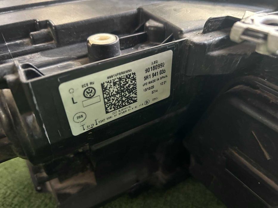 фар ляв VW Golf 8 LED 2019-2024 г. #528S .