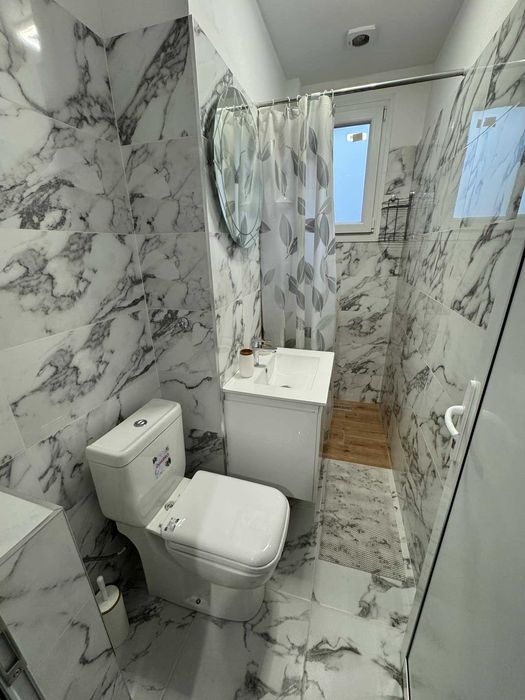 Дава се под наем Двустаен апартамент в София, Студентски град - 50 кв.м за 663 € - Снимка #7