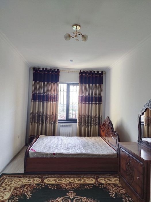 Kvartira 2 xonali oylaga beriladi