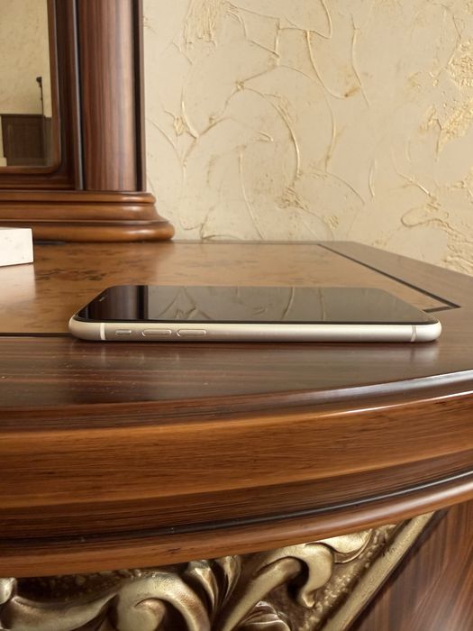 Iphone 11 , 64гб , 70% акб