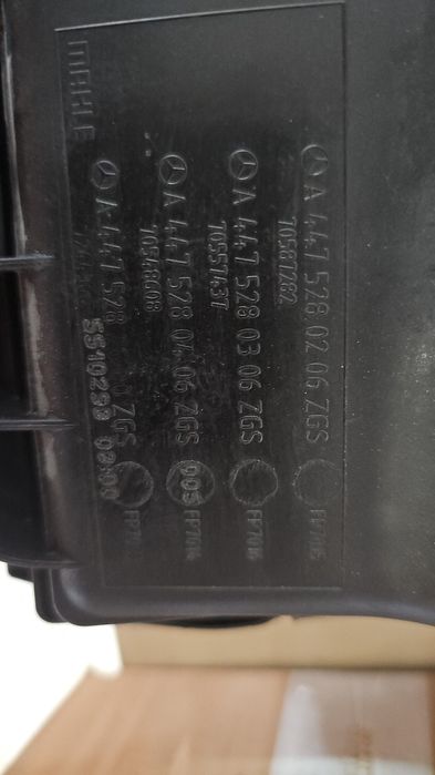 Carcasa filtru aer Vito W447  , 1.6 diesel  , 2018 , A 44752802 06 ZGS