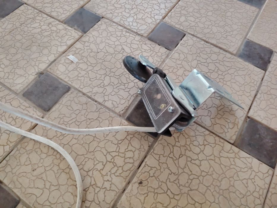 Концевой выключатель