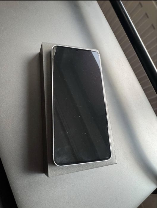 Samsung galaxy  S25 FE 2025