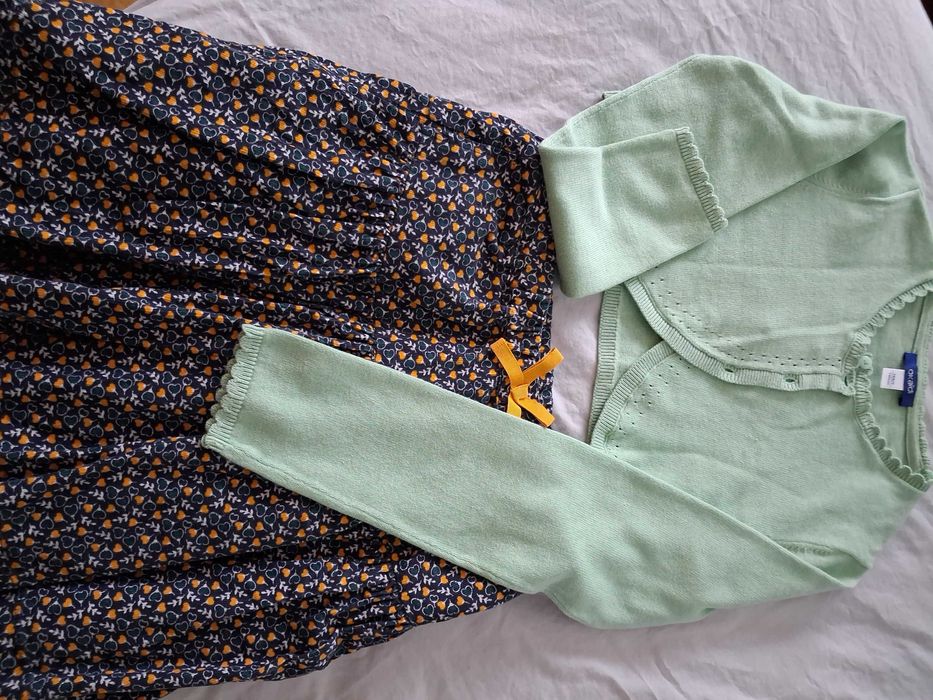 Поличка и две жилетки за момиченце на 6-7 години