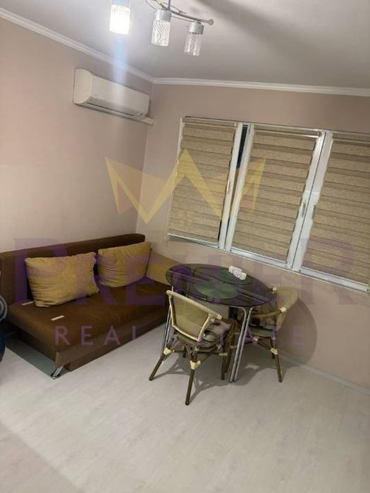 Продава се Двустаен апартамент в Бургас, Изгрев - 50 кв.м за 2000 €/кв.м - Снимка #2