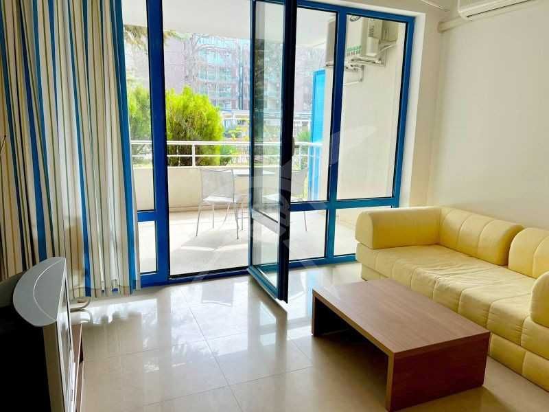 Продава се Двустаен апартамент в к.к. Слънчев бряг - 75 кв.м за 1107 €/кв.м - Снимка #2