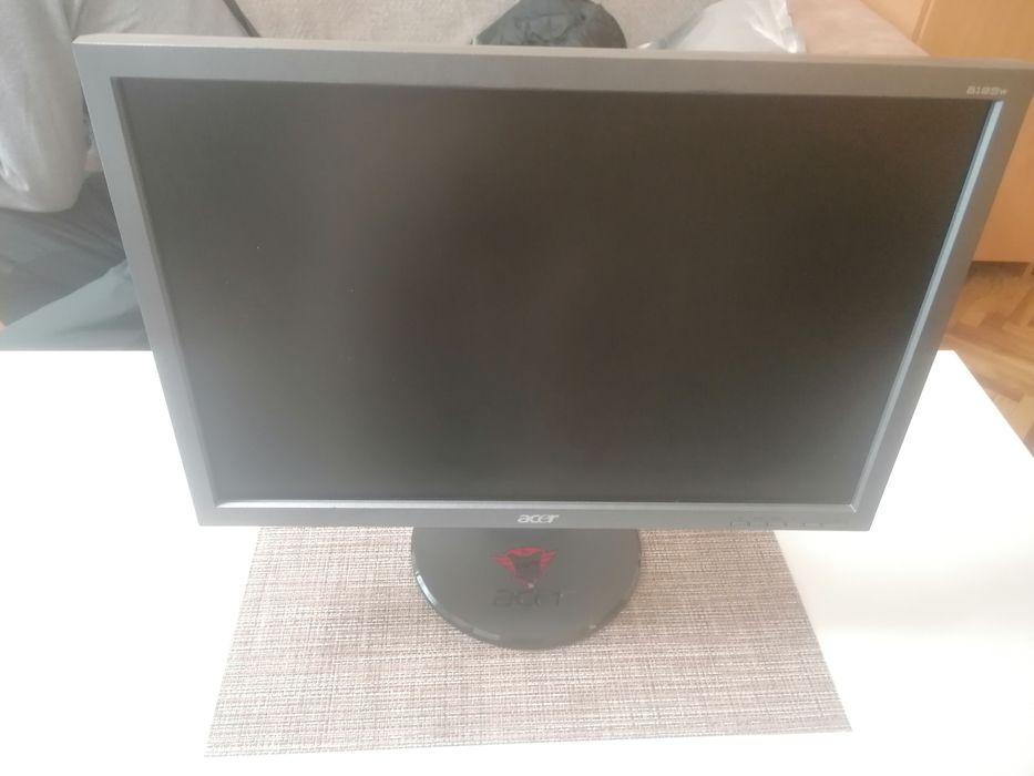 Монитор ACER B193W (19 инча)