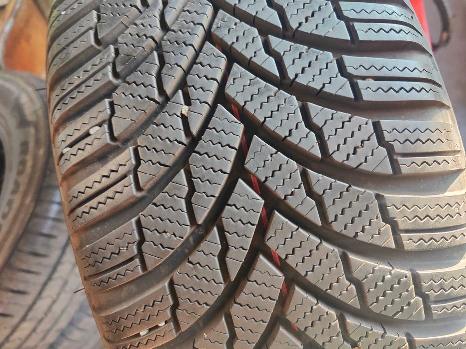 4бр.зимни гуми 195/55/16 Firestone