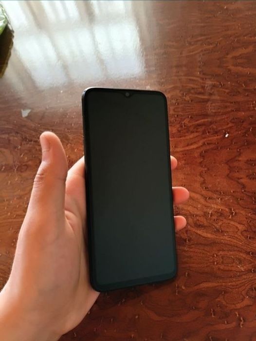 Arzon telefon, holati ideal