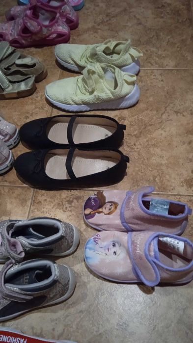 Детски маратонки кецове сандали чехли боти и др от 22 eu номер до 33 N
