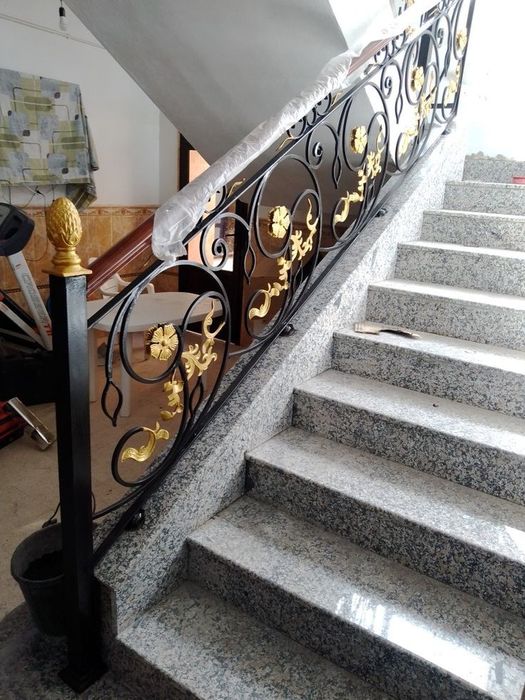Balustrade  de lux si Garduri decupate CNC