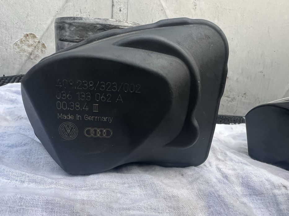 Vând clapetă accelerație 1.6 16V (Seat,Audi,VW,Skoda)