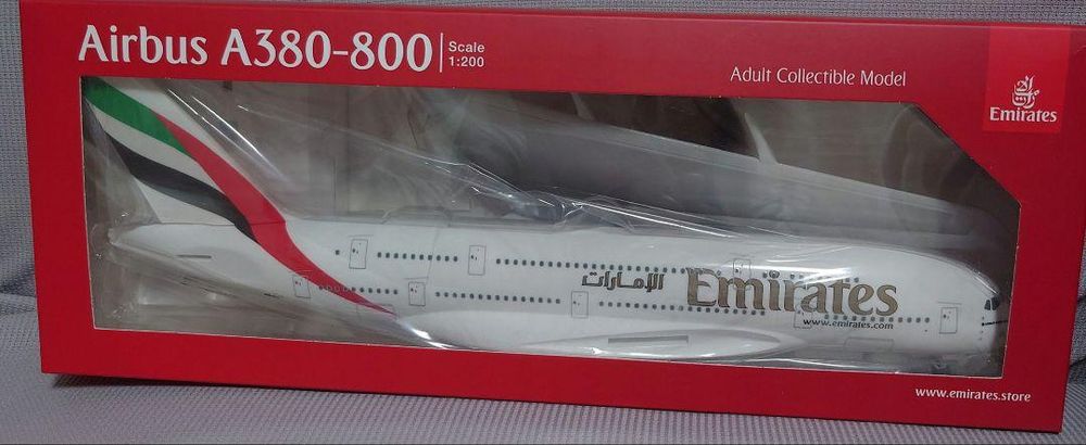 Коллекционная модель самолёта