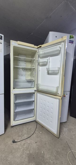 Холодильник сатылады