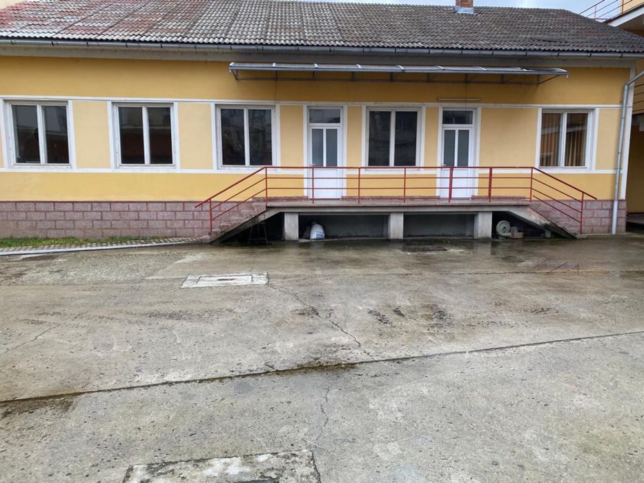 Spatiu Comercial central Dej