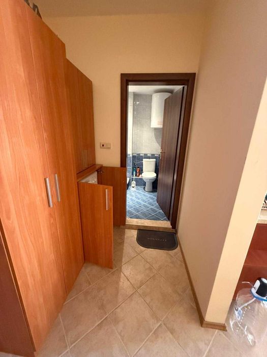 Тристаен апартамент в Обзор