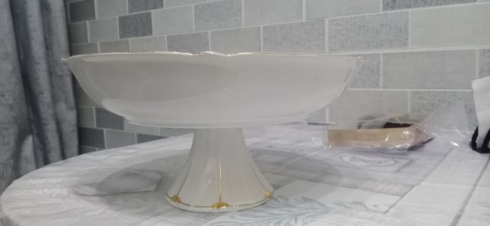 Продается фруктовница