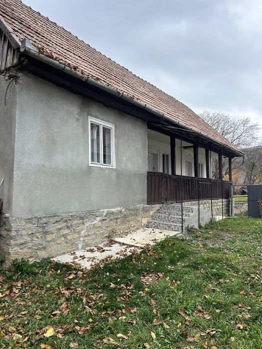 Vind casa de locuit cu CF