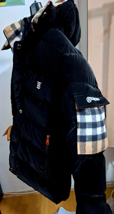 Geaca  Burberry calitate premium garantata