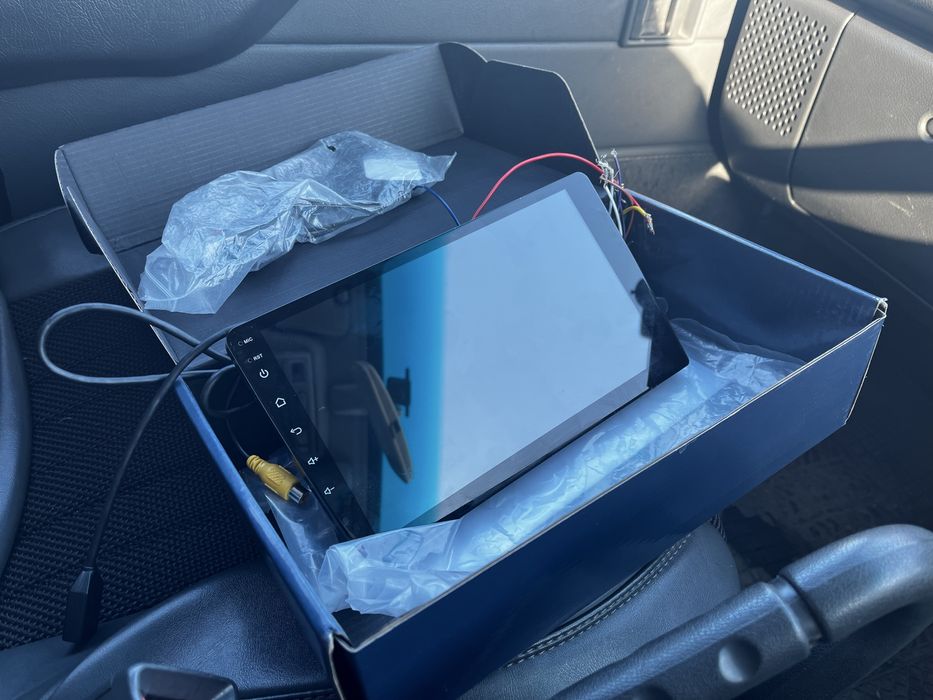 Магнитола Топаей 9