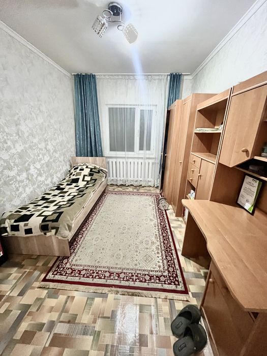 Кровать бу 80*190