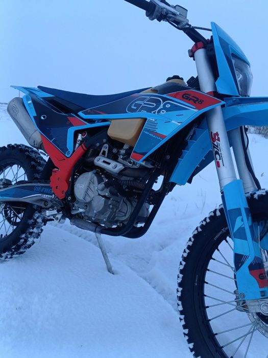 Эндуро 300 кубов водянка