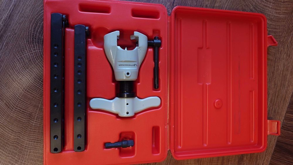 Trusa bercluit cu excentric Rothenberger