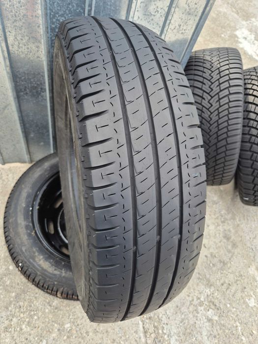 1 Anvelopa de VARA - 215/75/16C 116/114R - Michelin Agilis - Stare BUNA - DOT 2019 !
