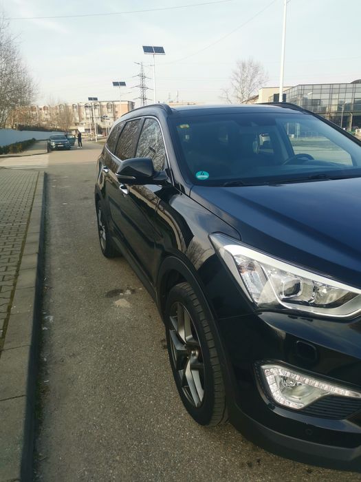 Hyundai Grand Santa Fe - EXECUTIVE FULL