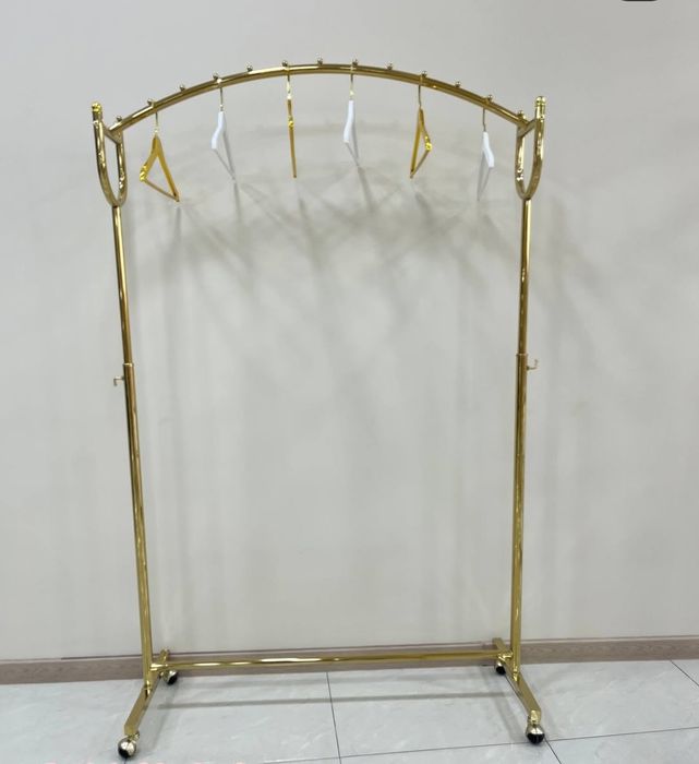 Гардероб шкаф кийимлар учун 2 етажли