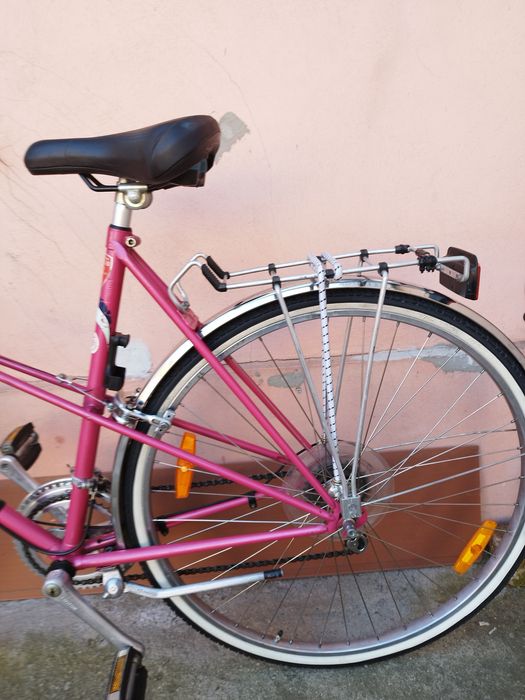 Vând bicicleta dama