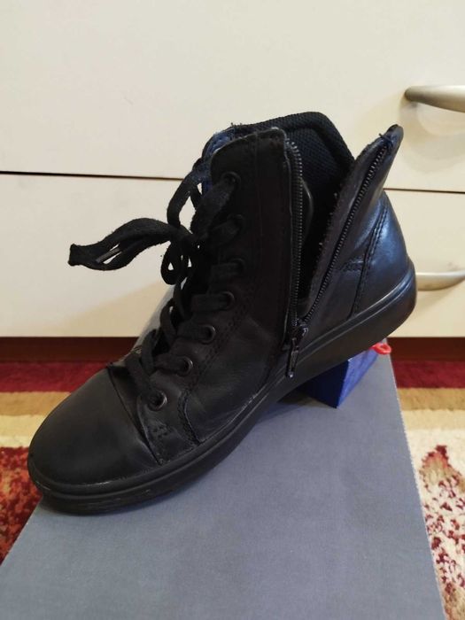 Ботинки ECCO для девочки, 34 размер