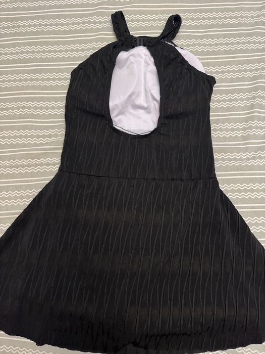 Купальник 42р черный слитный