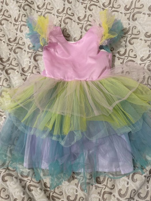 Платья на девочку