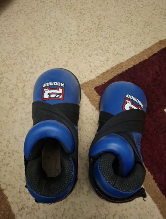 Teykwondo uchun komplekt kop ishlatilin magam ideal holata
